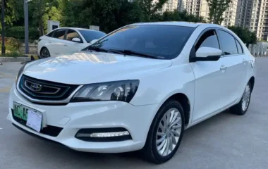 Geely Emgrand EV300