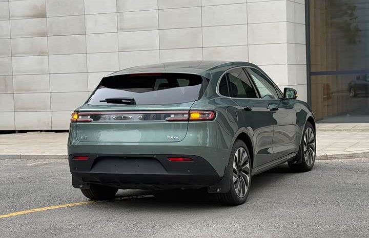 
								AITO (Wenjie) M5 2022 Extended-Range Four-Wheel Drive “Flagship” full									