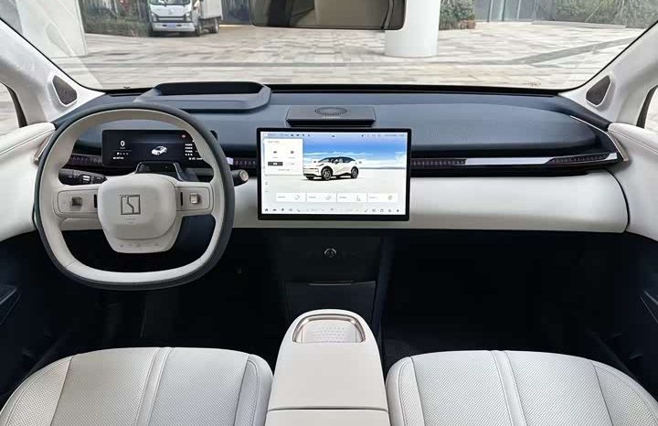 
								ZEEKR X 5-Seat Long-Range Version full									