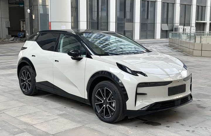 
								ZEEKR X 5-Seat Long-Range Version full									