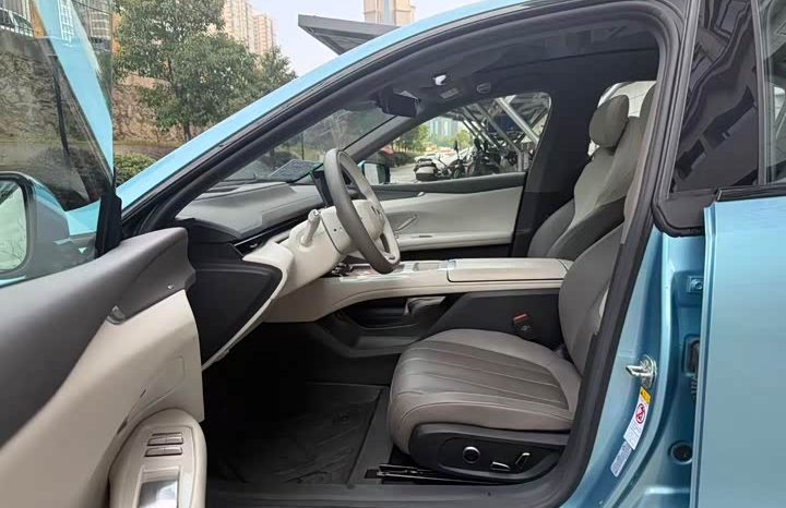 
								Changan Deepal L07 230Max Extended Range Edition full									