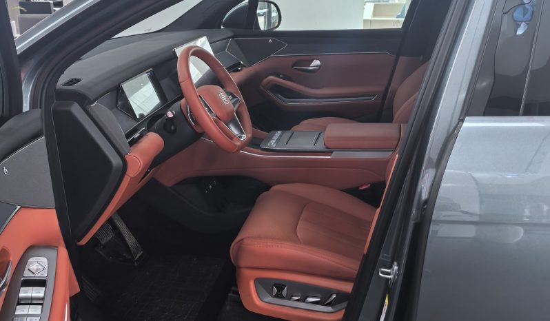 
								BYD Tang L EV 4WD 600KM full									