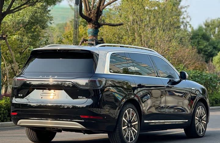 
								Huawei AITO M8 Extended Range Max+ Edition full									