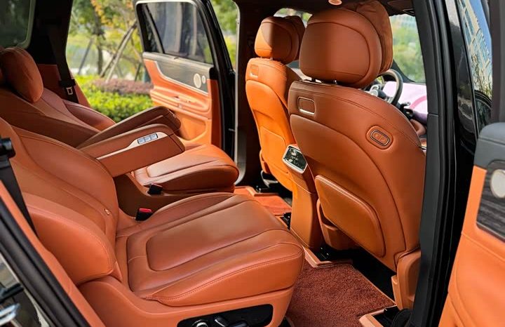 
								Huawei AITO M8 Extended Range Max+ Edition full									