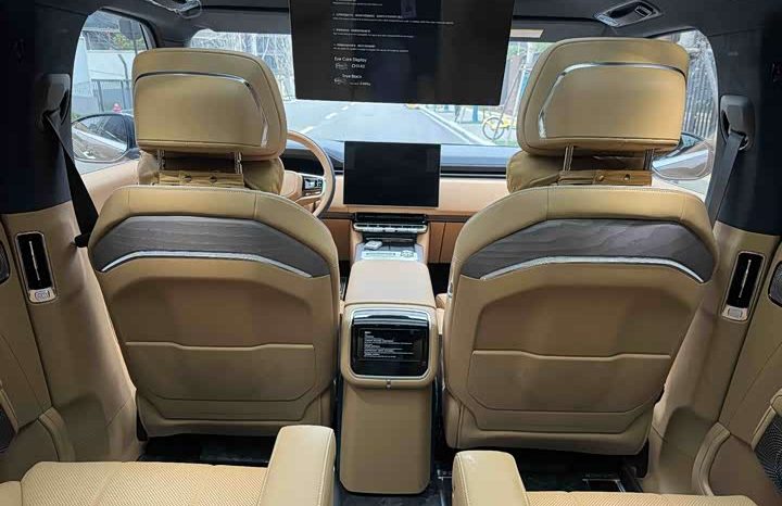 
								Geely ZEEKR 9X 2025 Max Version (55 kWh) full									